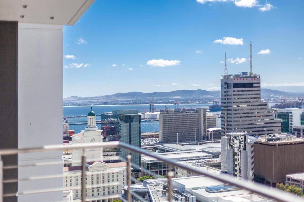 Luxurious 16 On Bree Studio Apartment - Harbour Views Cape Town Exterior foto